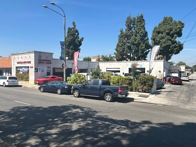 More Photos Of 15742-15744 California Ave, Paramount Auto Repair For Sale