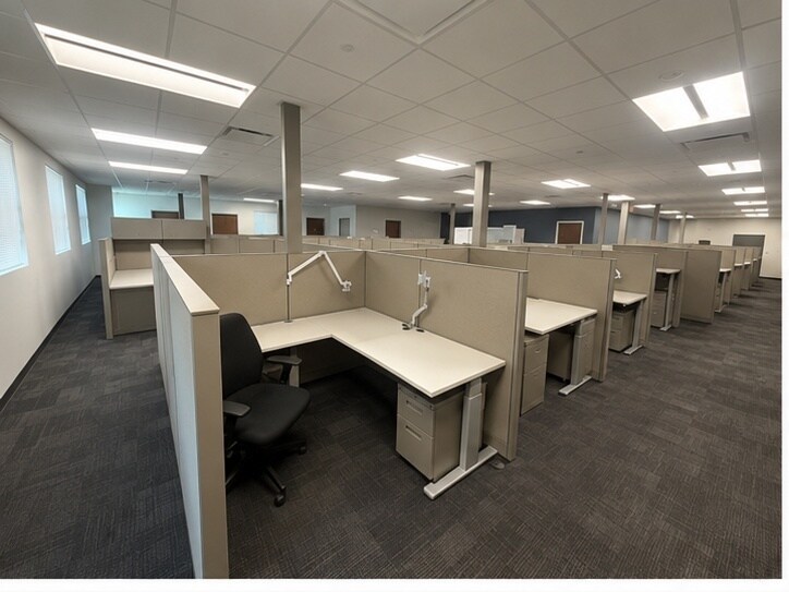 More Photos Of 5225 Tech Data Dr, Clearwater Office For Lease