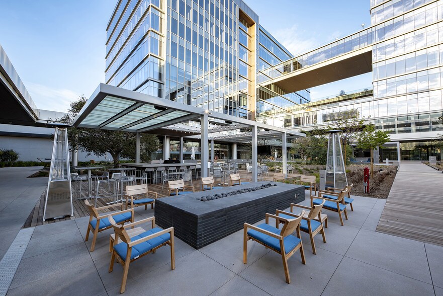 More Photos Of 18565-18575 Jamboree Rd, Irvine Office For Sale