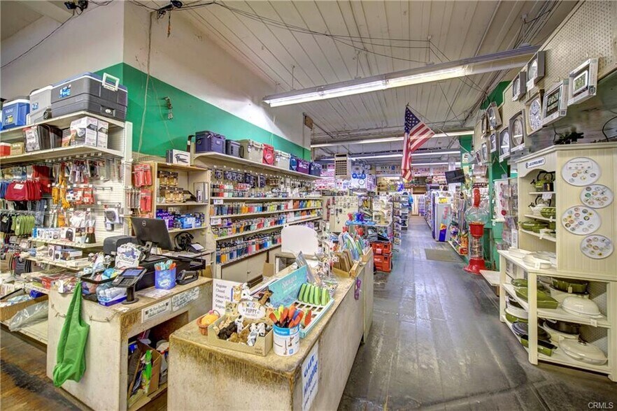 More Photos Of 105 Broadway St, Chico General Retail For Sale
