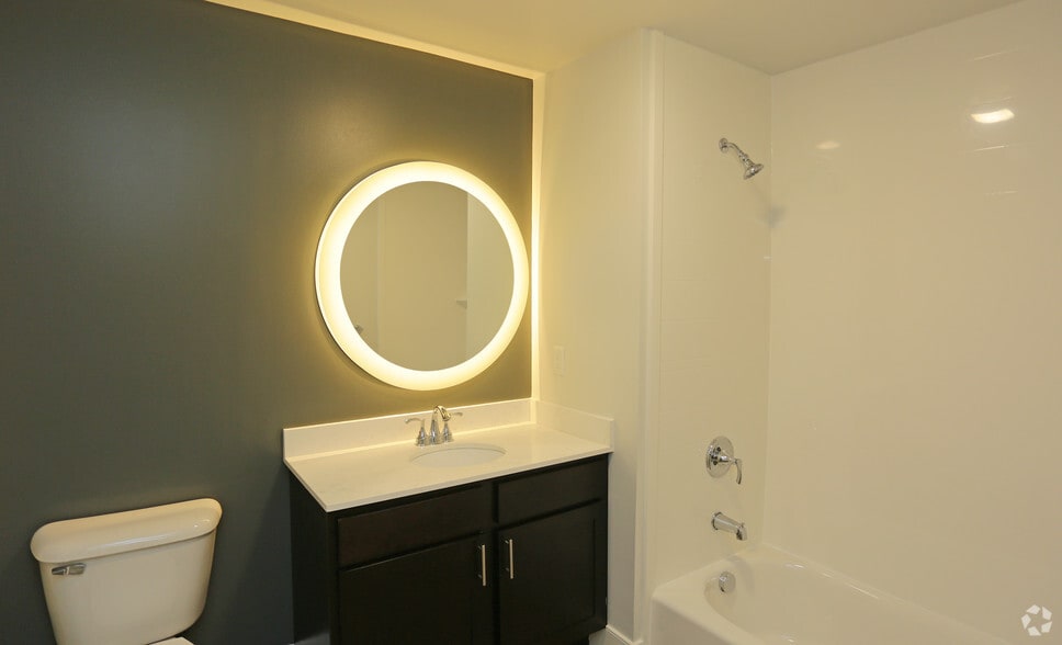More Photos Of 77A Excelsior Ave, Saratoga Springs Apartments For Lease