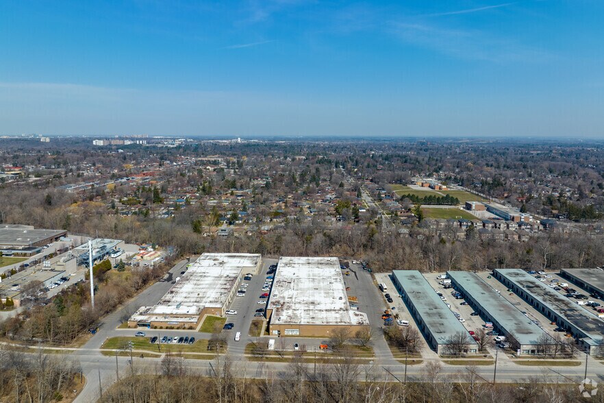 More Photos Of 510 Coronation Dr, Toronto Warehouse For Lease