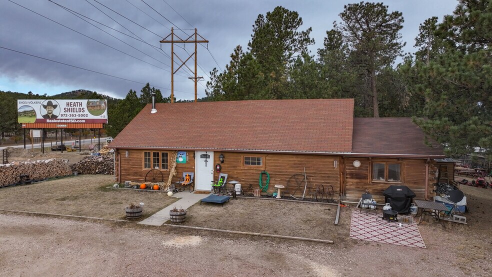 More Photos Of 1116 N 5th St, Custer Trailer Camper Park For Sale