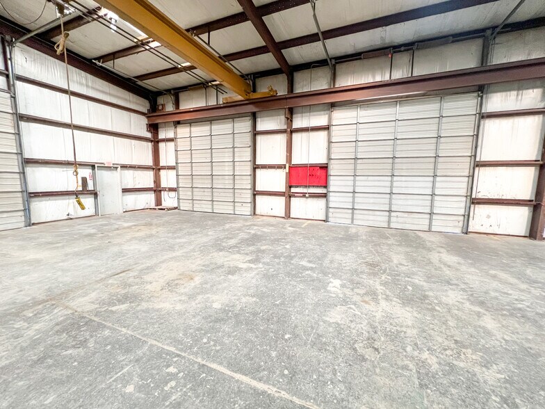 More Photos Of 12618 W County Road 133, Odessa Industrial For Lease