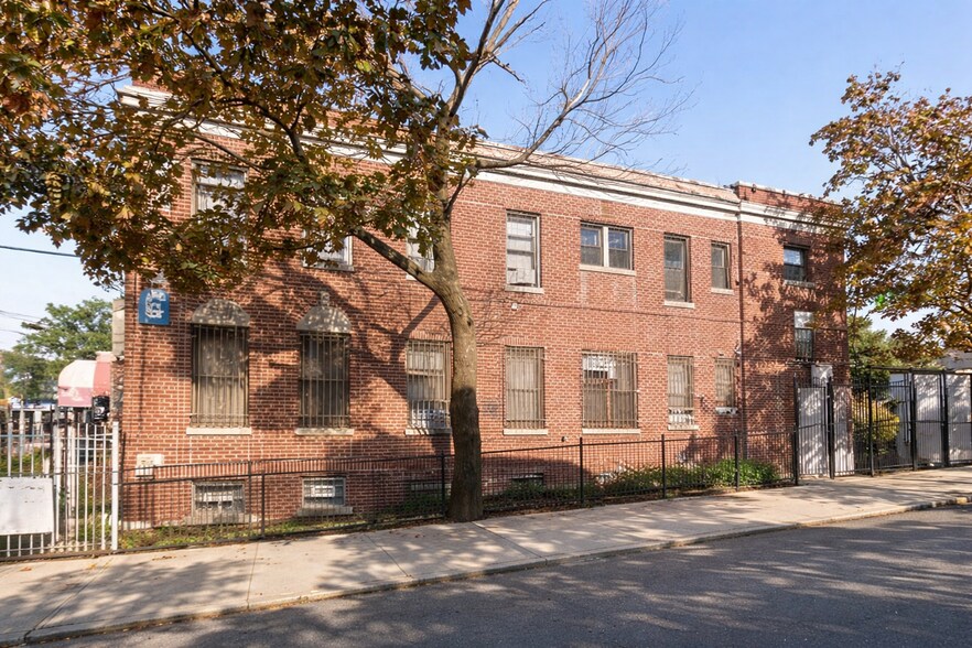 More Photos Of 55-19 Metropolitan Ave, Ridgewood Apartments For Sale