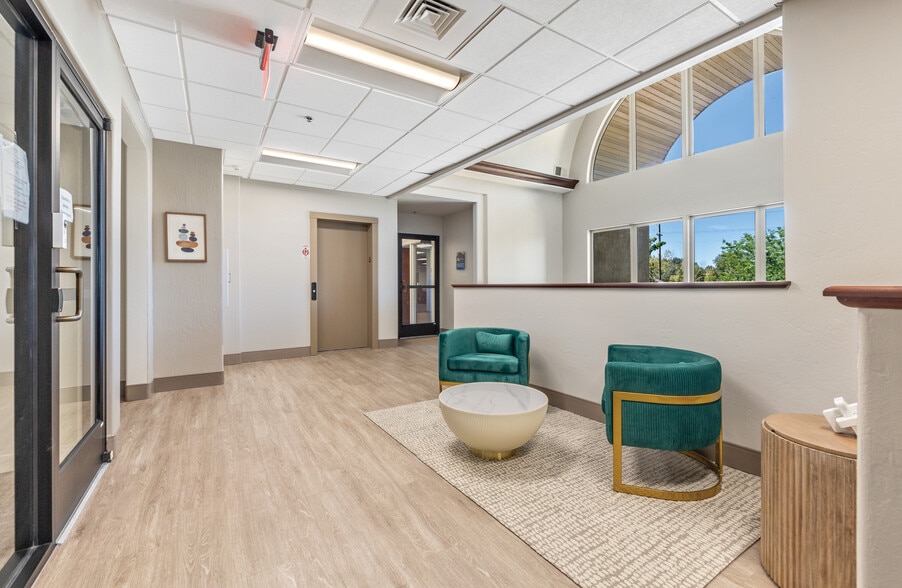 More Photos Of 7661-7669 W Riverside Dr, Boise Office For Lease