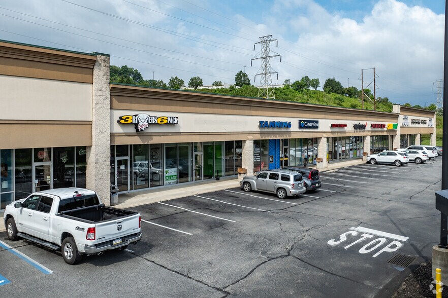 Primary Photo Of 6750 Hollywood Blvd, Delmont Freestanding For Lease