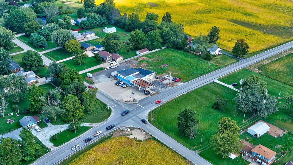 More Photos Of 5982 W State Road 32, Anderson Service Station For Sale