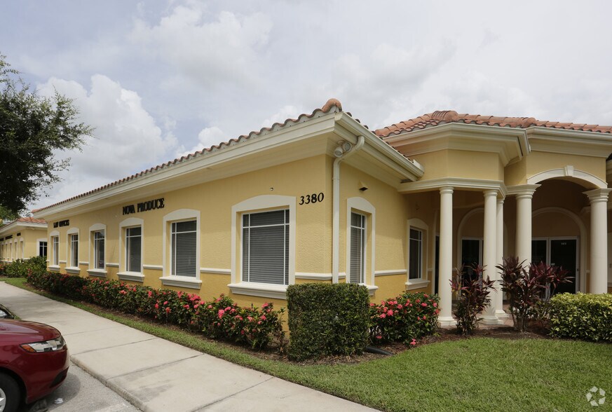 More Photos Of 3380 Woods Edge Cir, Bonita Springs Office For Lease