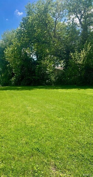 More Photos Of 1314 Richetta Dr, Edwardsville Land For Sale