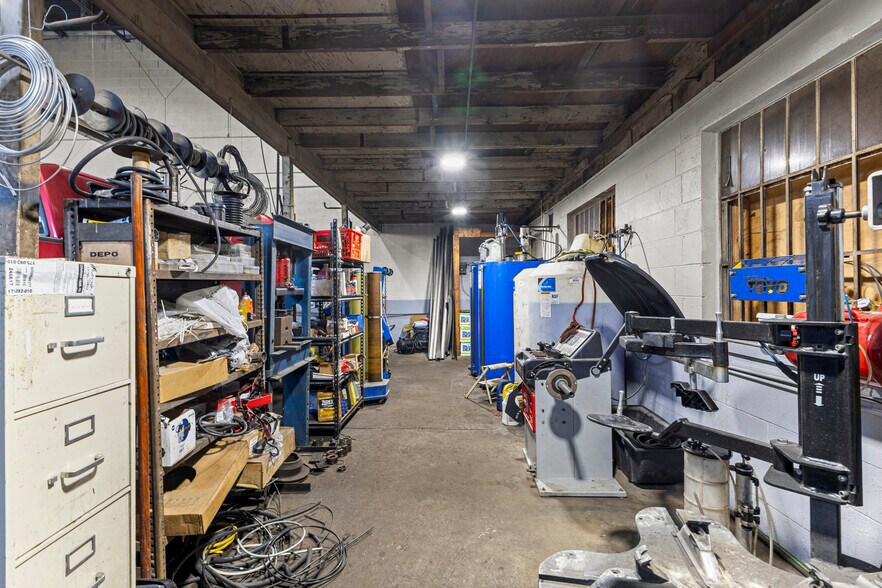 More Photos Of 2401 Fort St, Trenton Warehouse For Sale