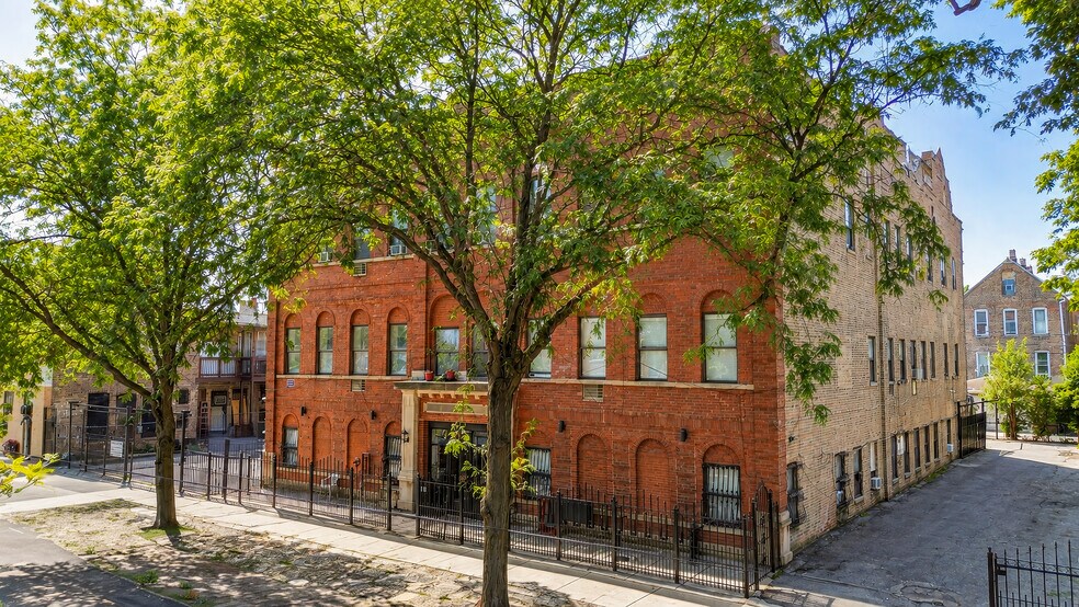 Primary Photo Of 2548 S Homan ave, Chicago Multifamily For Sale