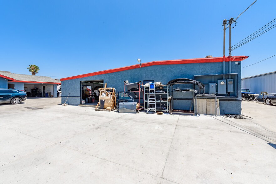 More Photos Of 630 Grand Ave, Spring Valley Auto Repair For Sale