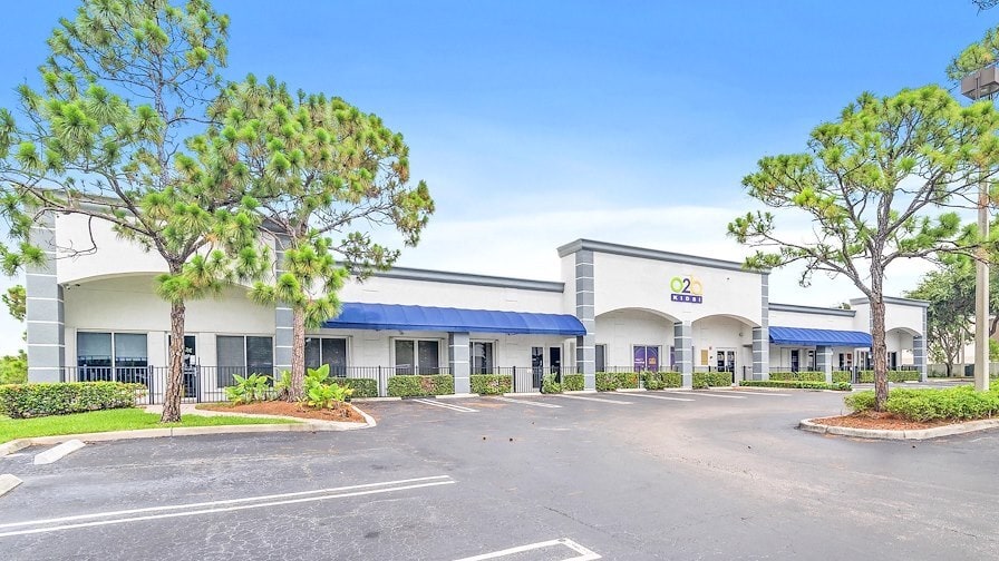 More Photos Of 1013 Sr-7, West Palm Beach Daycare Center For Sale