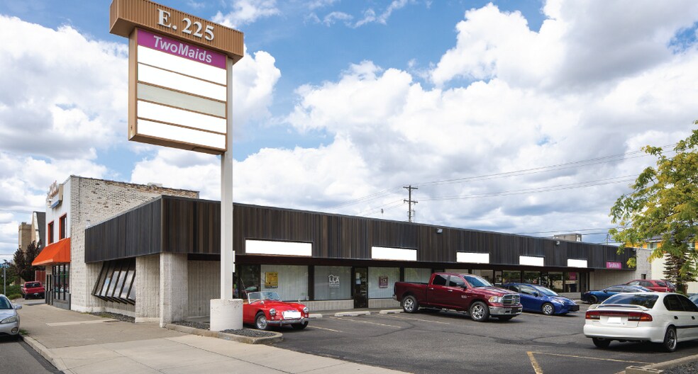 More Photos Of 225 E 3rd Ave, Spokane General Retail For Sale