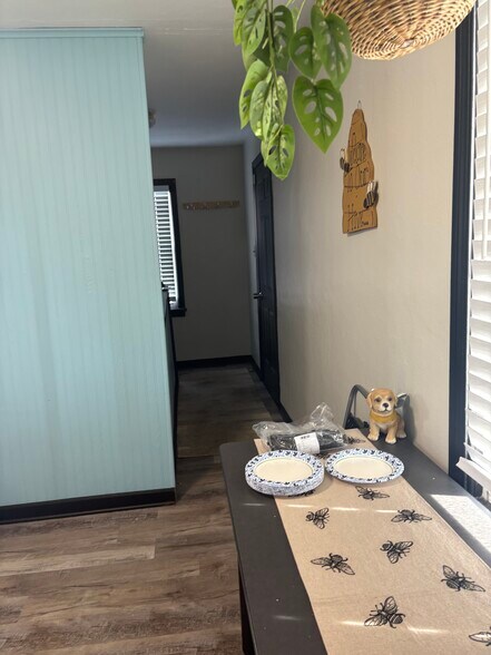 More Photos Of 2055 S Main St, Akron Office For Lease