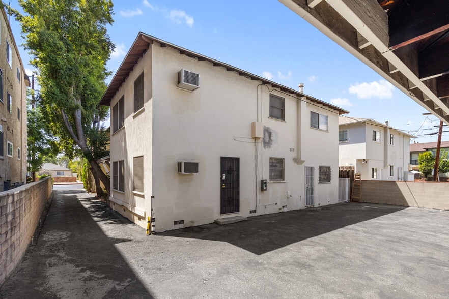 More Photos Of 6254 Whitsett Ave, North Hollywood Apartments For Sale