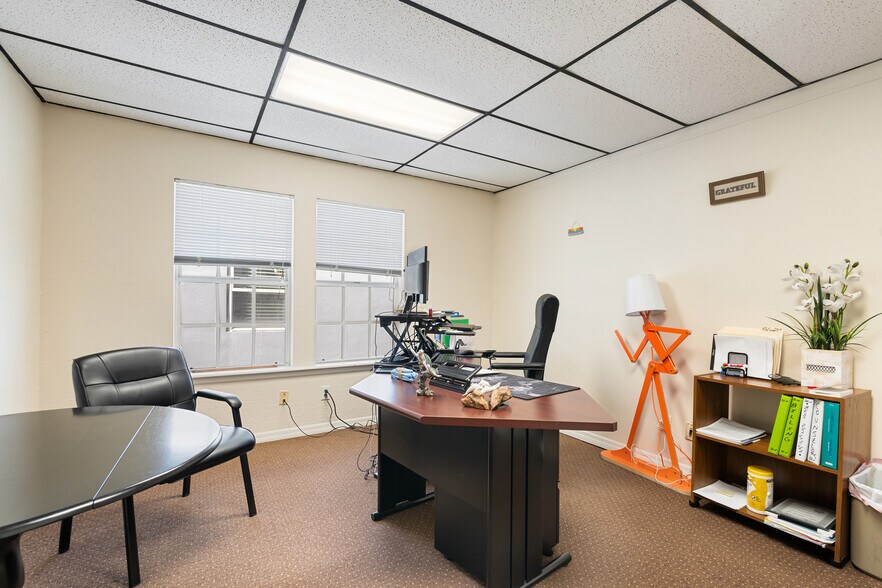 More Photos Of 1507 20th St, Vero Beach Medical For Sale