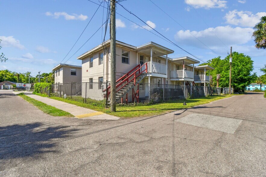 Primary Photo Of 1330-1334 Barnett St, Jacksonville Apartments For Sale