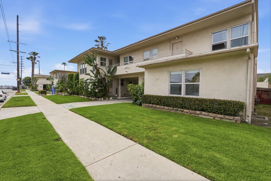 More Photos Of 3575 S Sepulveda Blvd, Los Angeles Apartments For Sale