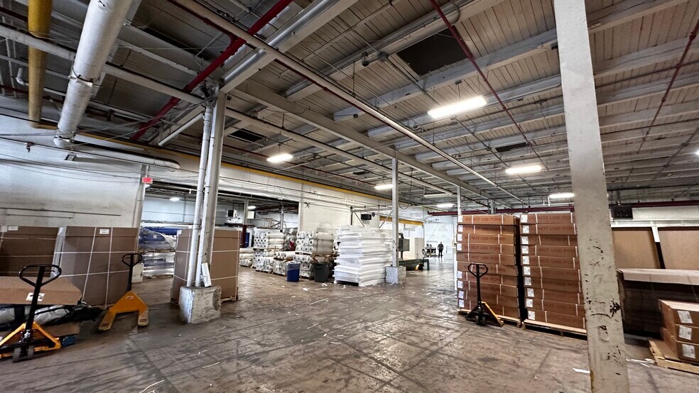 More Photos Of 1727-1801 Union Blvd, Allentown Warehouse For Lease