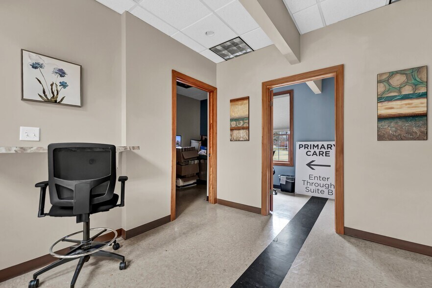 More Photos Of 9095 Main St, Clarence Medical For Lease