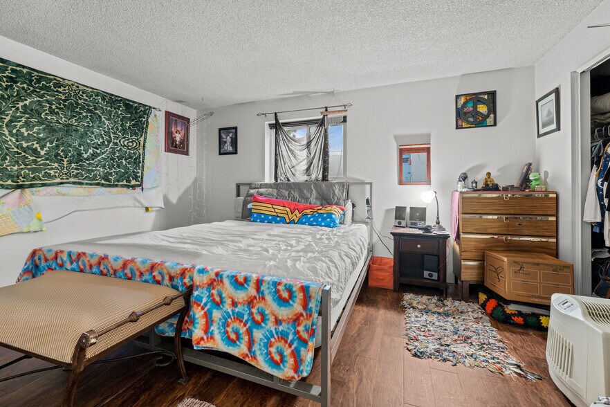 More Photos Of 10527 W 6th Pl, Lakewood Apartments For Sale