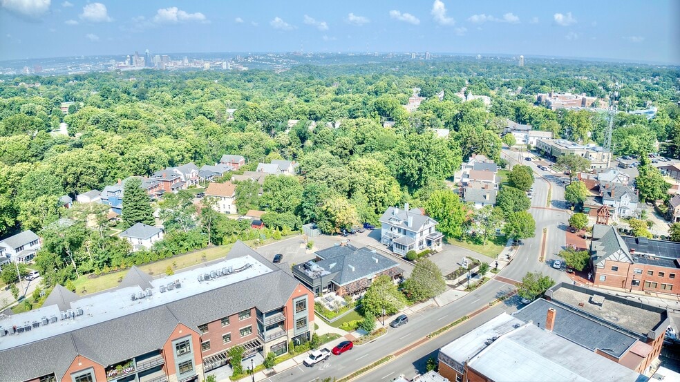 More Photos Of 33 N Fort Thomas Ave, Fort Thomas Office For Sale