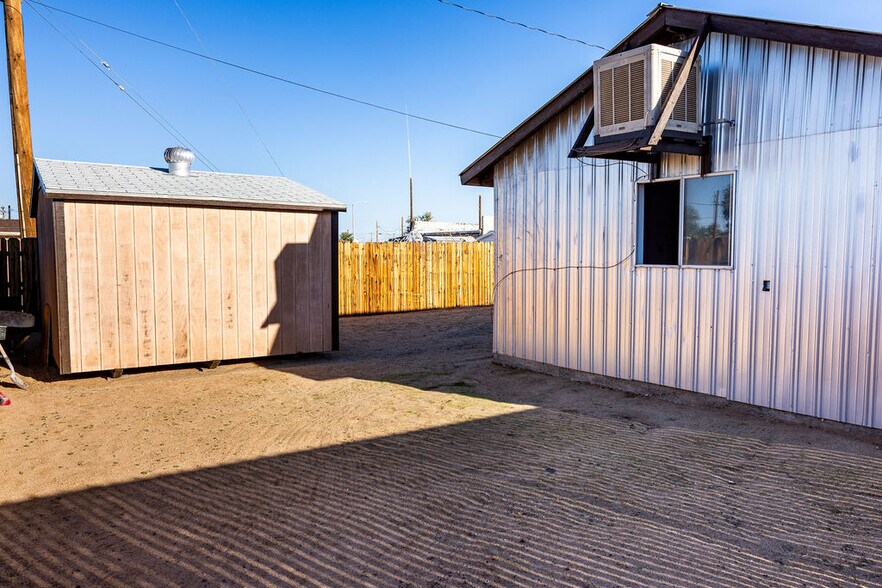 More Photos Of 6618 Inyokern Rd, Inyokern Office For Sale