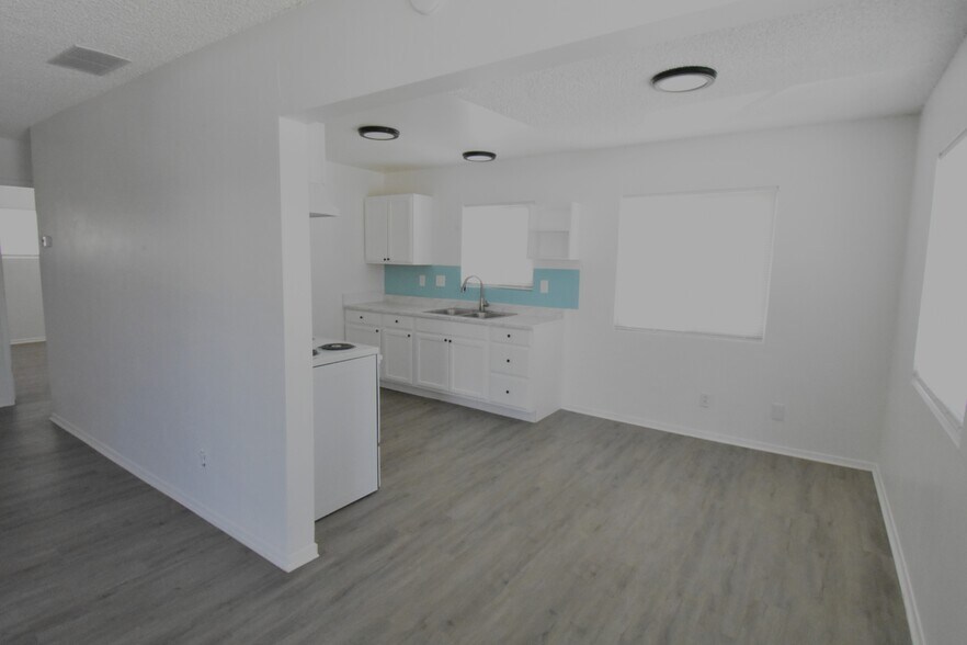 More Photos Of 25235 Pacific St, San Bernardino Apartments For Sale