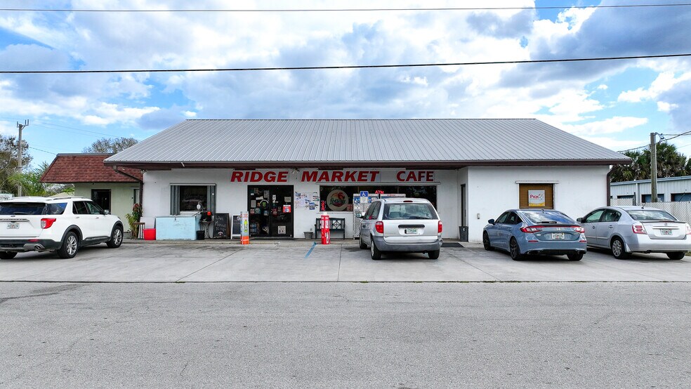 More Photos Of 1110 Buckhead Ridge, Okeechobee General Retail For Sale