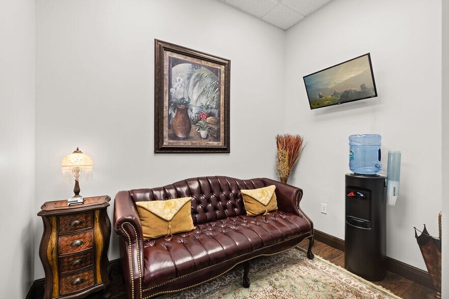 More Photos Of 6996 Piazza Grande Ave, Orlando Office For Sale