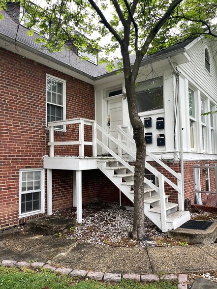 More Photos Of 7404 Rhode Island Ave, College Park Apartments For Sale