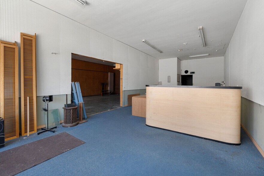 More Photos Of 24816-24820 Narbonne Ave, Lomita Storefront For Sale