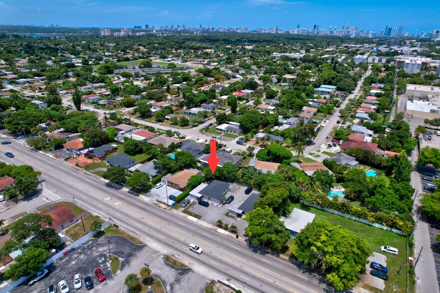 More Photos Of 16811 NE 6th Ave, Miami Office For Sale