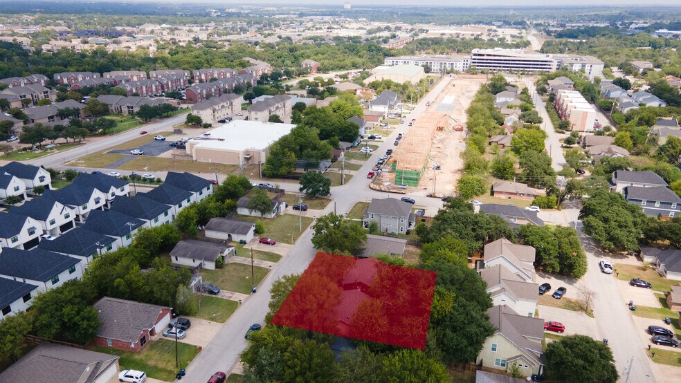 More Photos Of 202 Richards St, College Station Land For Sale