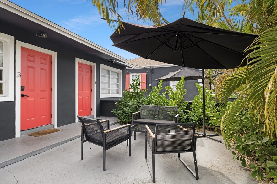 More Photos Of 402 Ocean Breeze, Lake Worth Beach Apartments For Sale