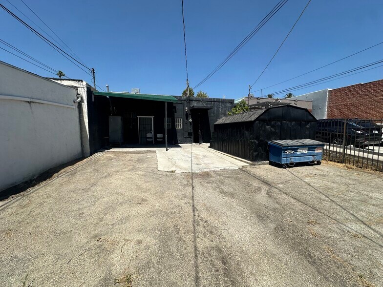 More Photos Of 1712 Colorado Blvd, Los Angeles Storefront For Lease