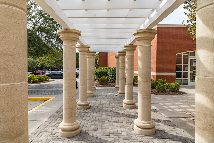 More Photos Of 300 Midtown Dr, Beaufort Medical For Lease