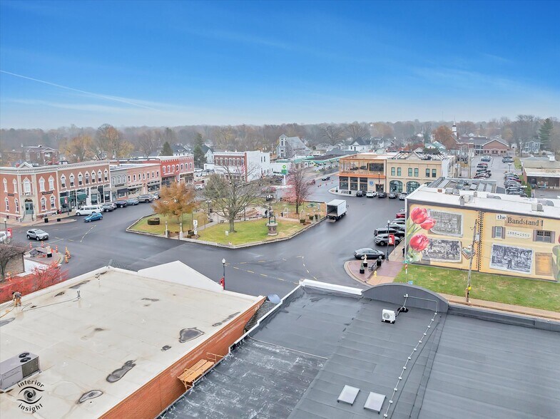 More Photos Of 140 Washington Sq, Washington General Retail For Sale