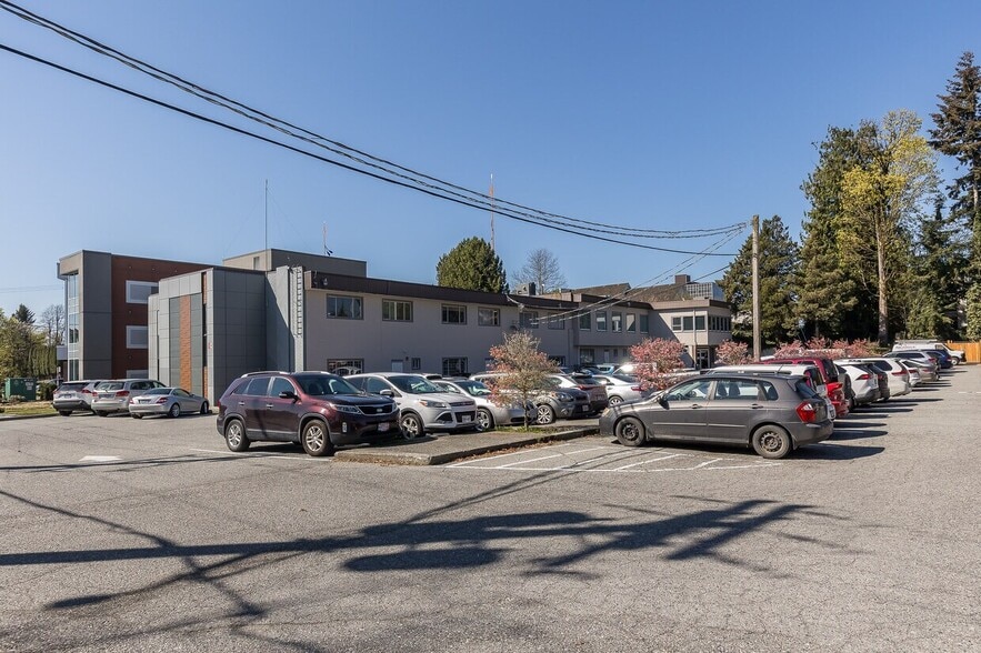 More Photos Of 33119 S Fraser Way, Abbotsford Office For Lease