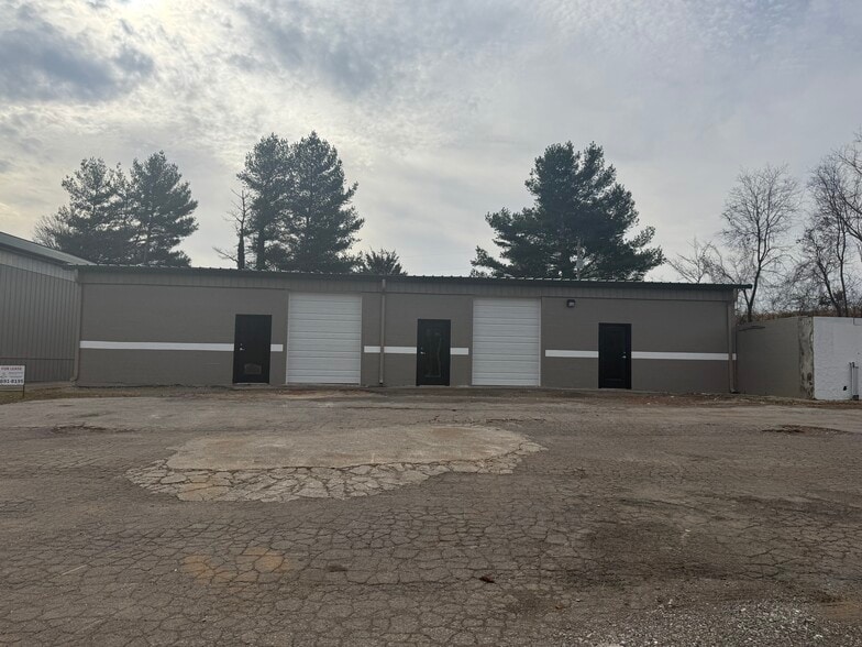 Primary Photo Of 2803 W Lamar Alexander Pky, Friendsville Industrial For Lease