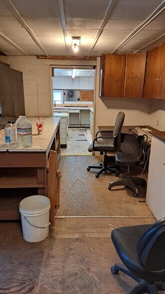 More Photos Of 4401 E Joppa Rd, Perry Hall Storefront For Sale