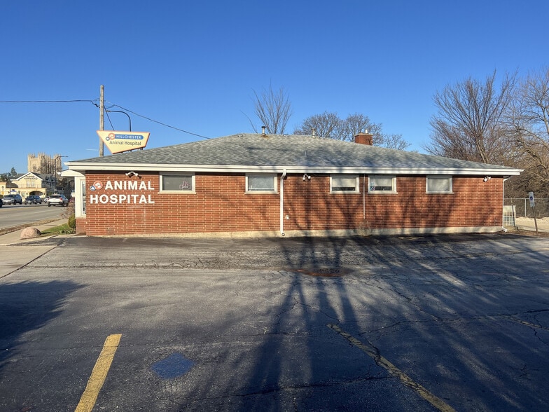 More Photos Of 4700 Roosevelt Rd, Hillside Veterinarian Kennel For Sale