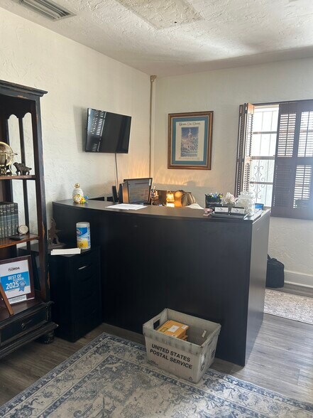 More Photos Of 902 N Armenia Ave, Tampa Office For Lease