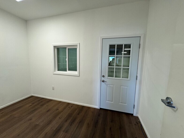 More Photos Of 35325-35263 Fircrest St, Newark Industrial For Sale