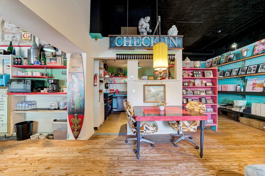 More Photos Of 117 W Harrison Ave, Guthrie Storefront Retail Residential For Sale