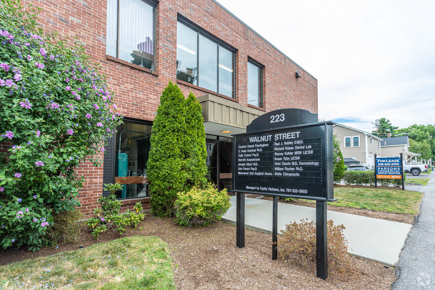 Primary Photo Of 223 Walnut St, Framingham Medical For Lease