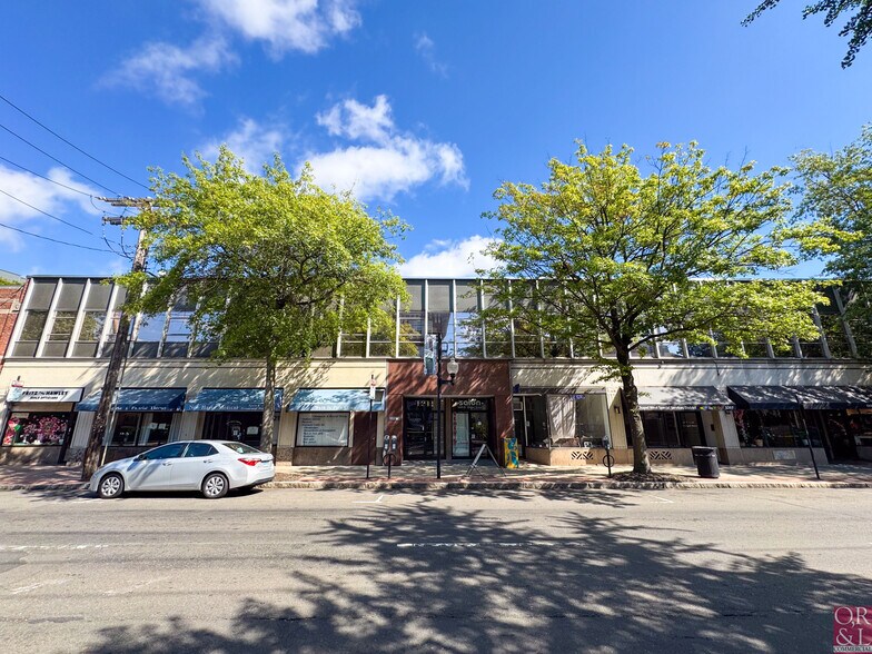 More Photos Of 1211 Chapel St, New Haven Unknown For Lease