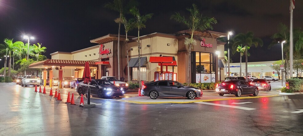 More Photos Of 2191 Boston Tpke, Coventry Storefront Retail Residential For Sale